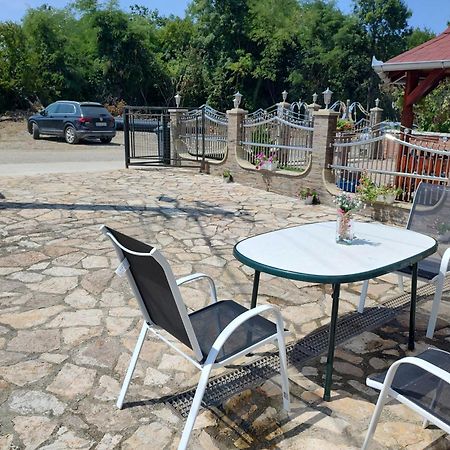 Apartman Raj Vrnjačka Banja Екстериор снимка