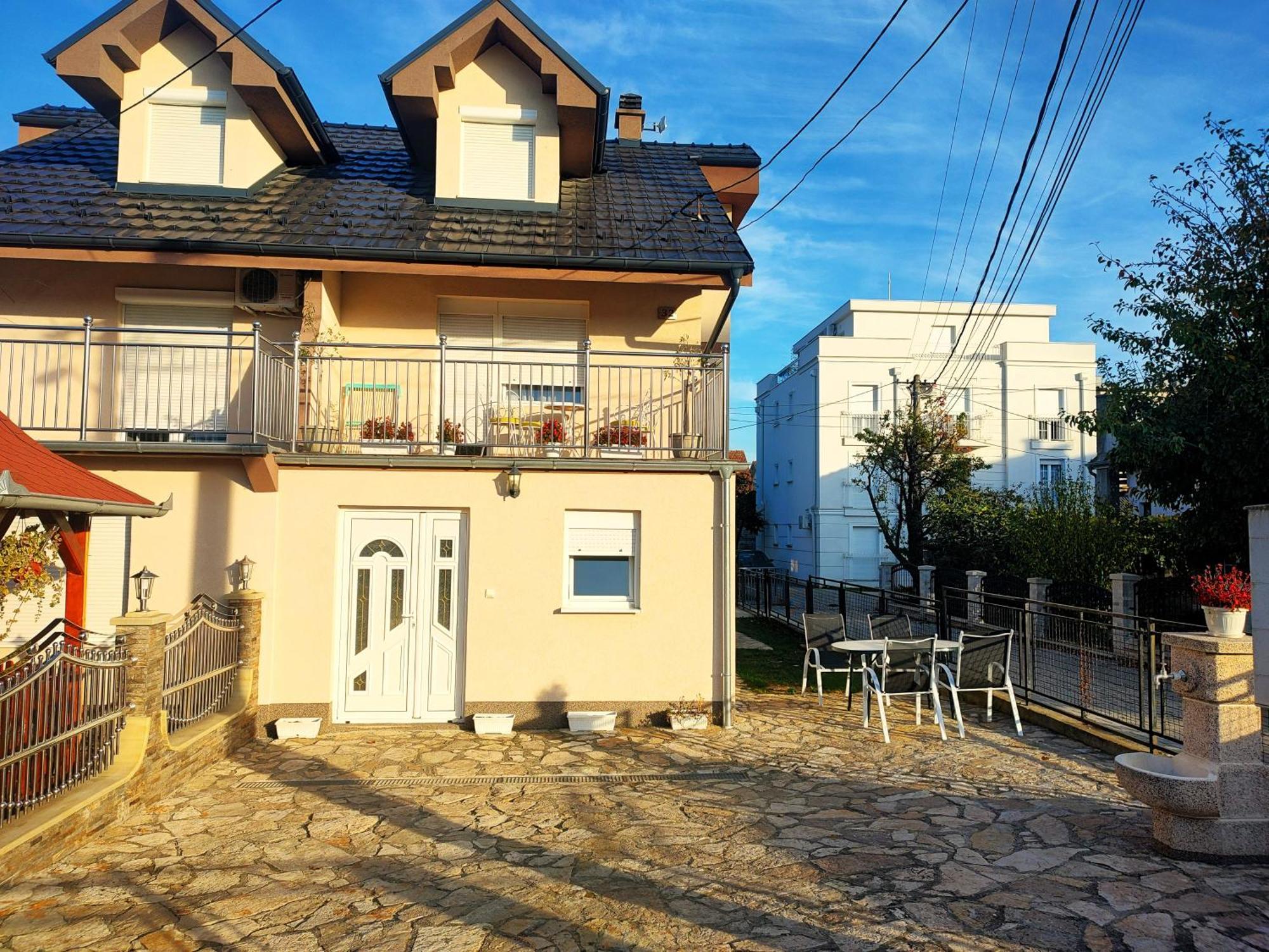 Apartman Raj Vrnjačka Banja Екстериор снимка